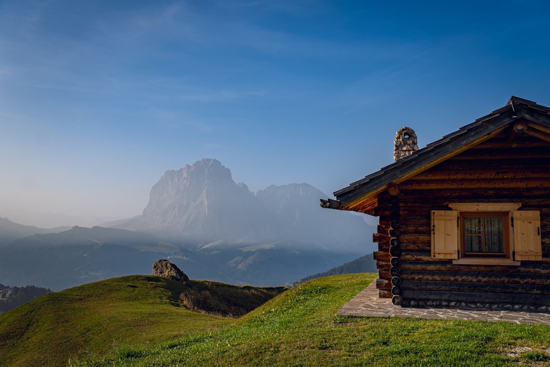 Unleashing the Wanderlust: How Outdoor Travel Can Transform Your Life Unleashing the Wanderlust: How Outdoor Travel Can Transform Your Life